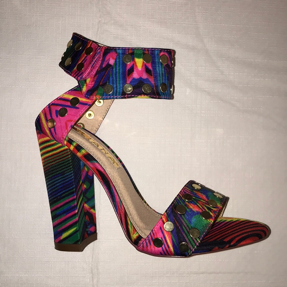 NEW colorful sandals with Velcro ankle strap